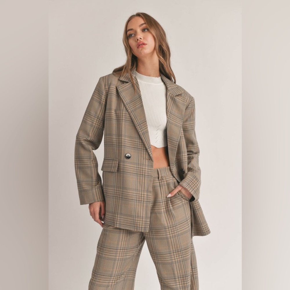 NWT be yourself boutique Lincoln All Business Camel Black Plaid Blazer Size M/L